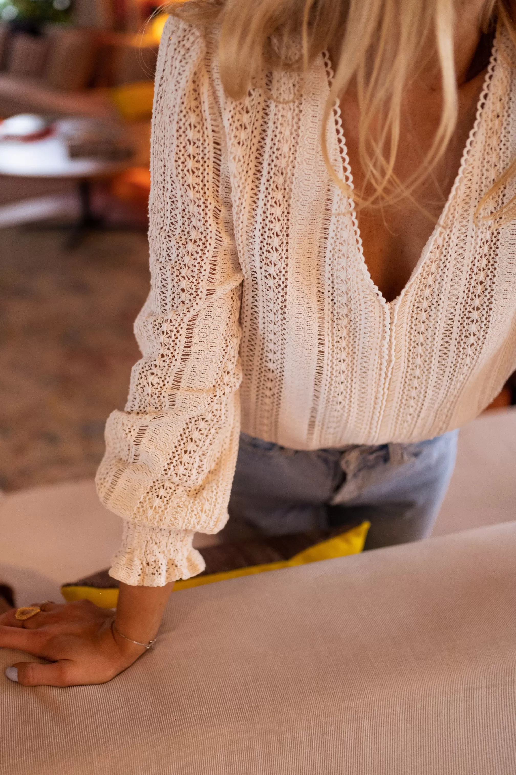 Arlyne Blouse Ecru In Crochet | Blouse V-neck Openwork | Ready To-Porter Online | -Easy Clothes Discount