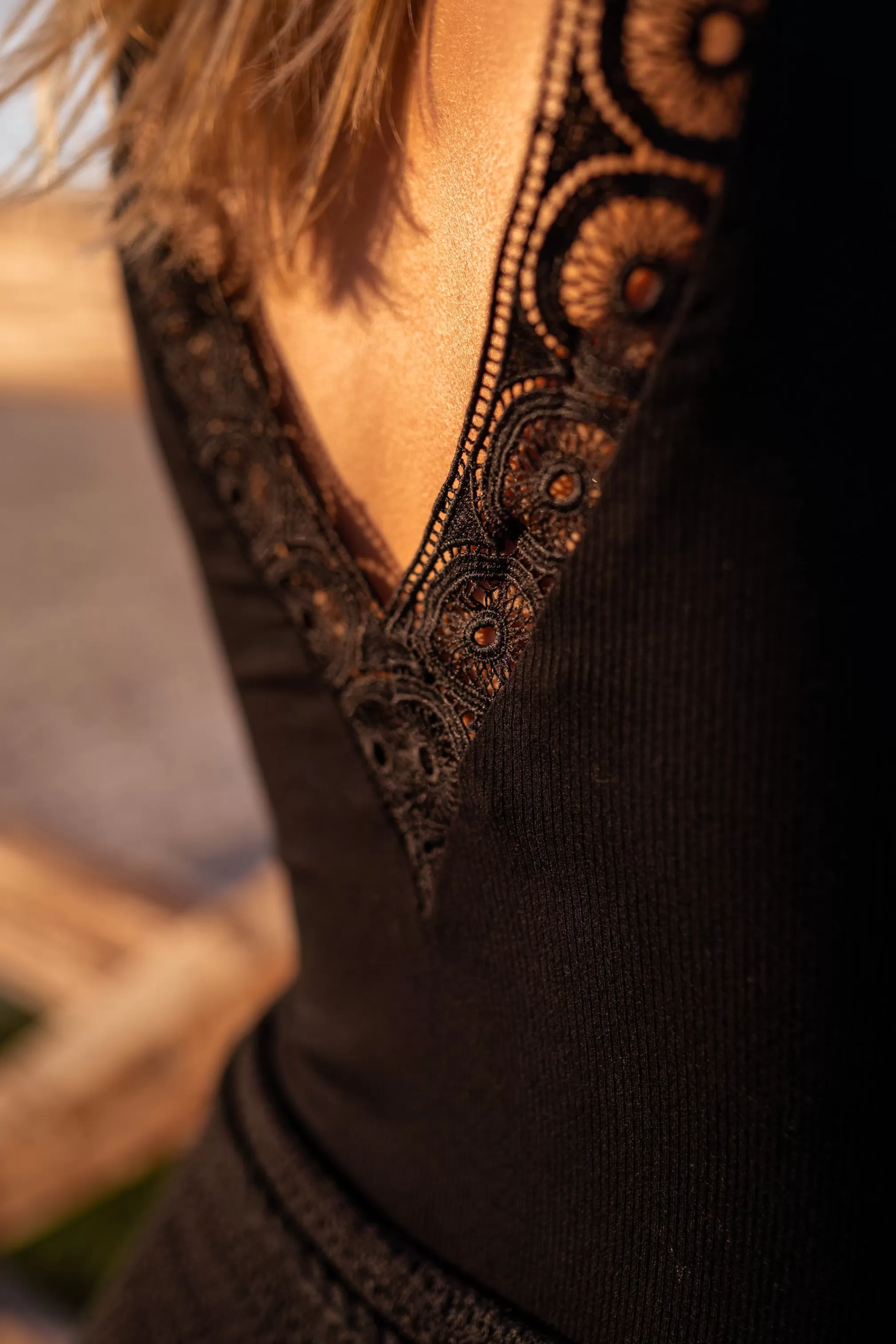 bodysuit_klaus_black__crewneck__embroidered_neckline_88072-2.webp Bodysuit Klaus Black - -Easy Clothes Best