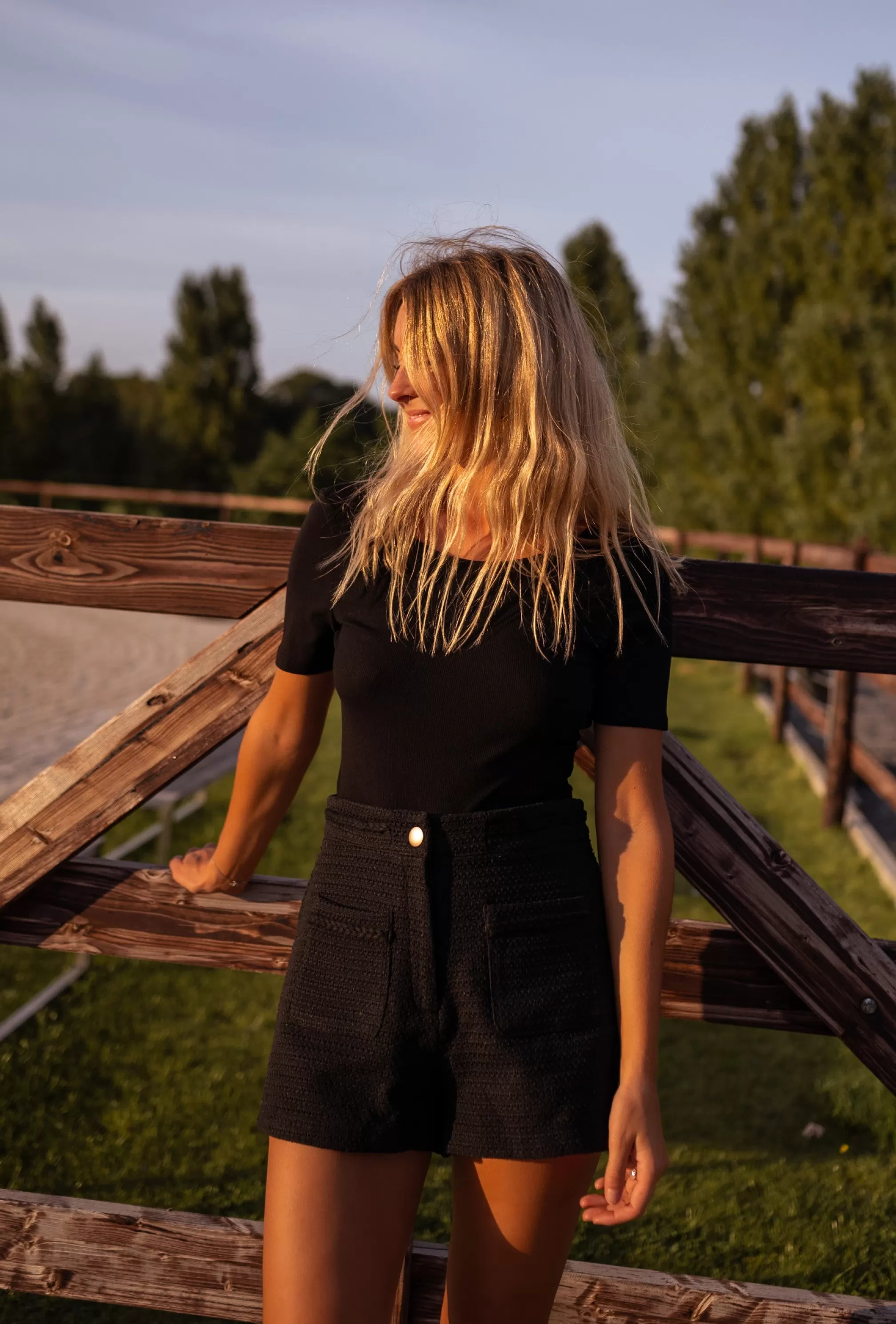 bodysuit_klaus_black__crewneck__embroidered_neckline_88076-3.webp Bodysuit Klaus Black - -Easy Clothes Best