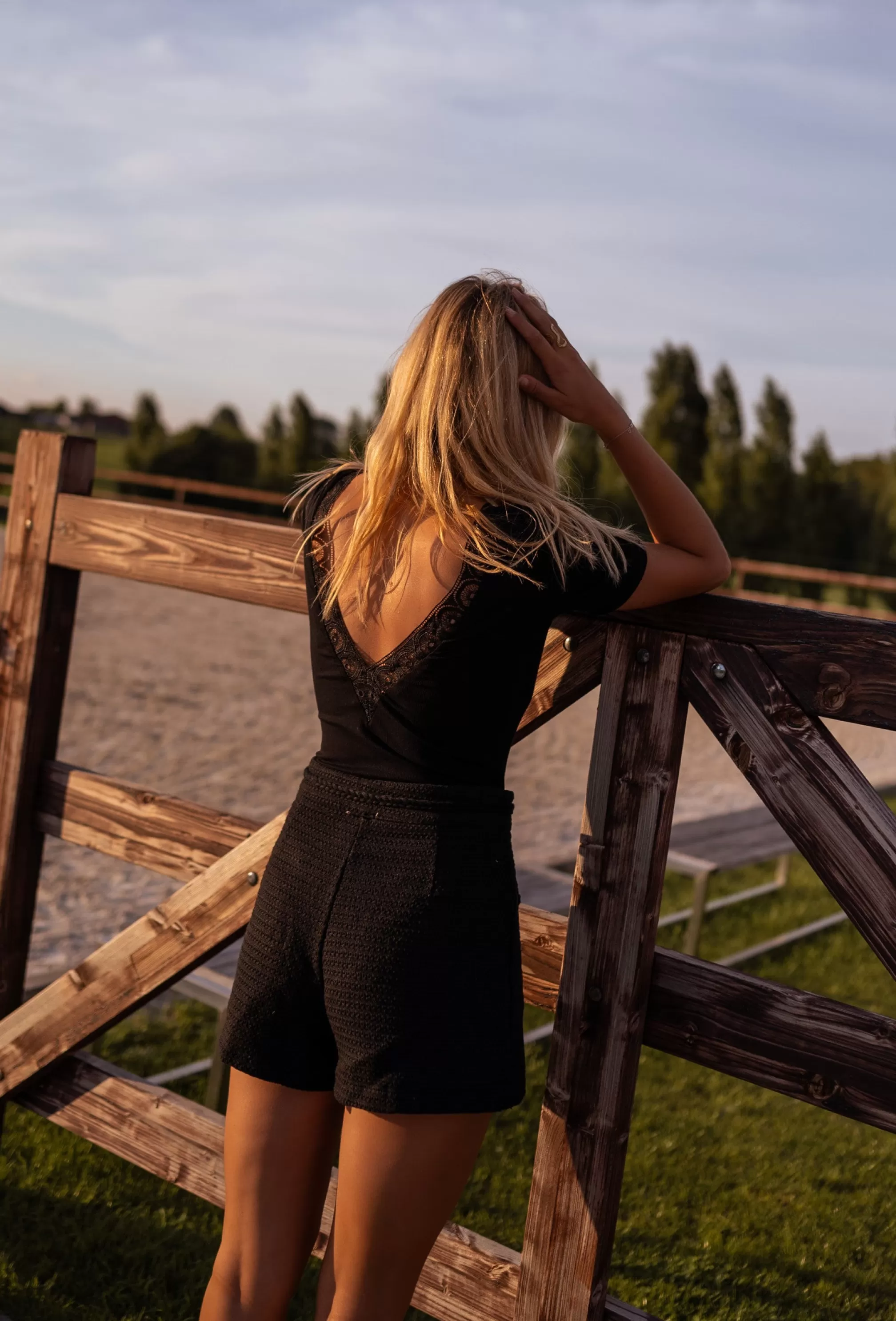 bodysuit_klaus_black__crewneck__embroidered_neckline_88078-3.webp Bodysuit Klaus Black - -Easy Clothes Best