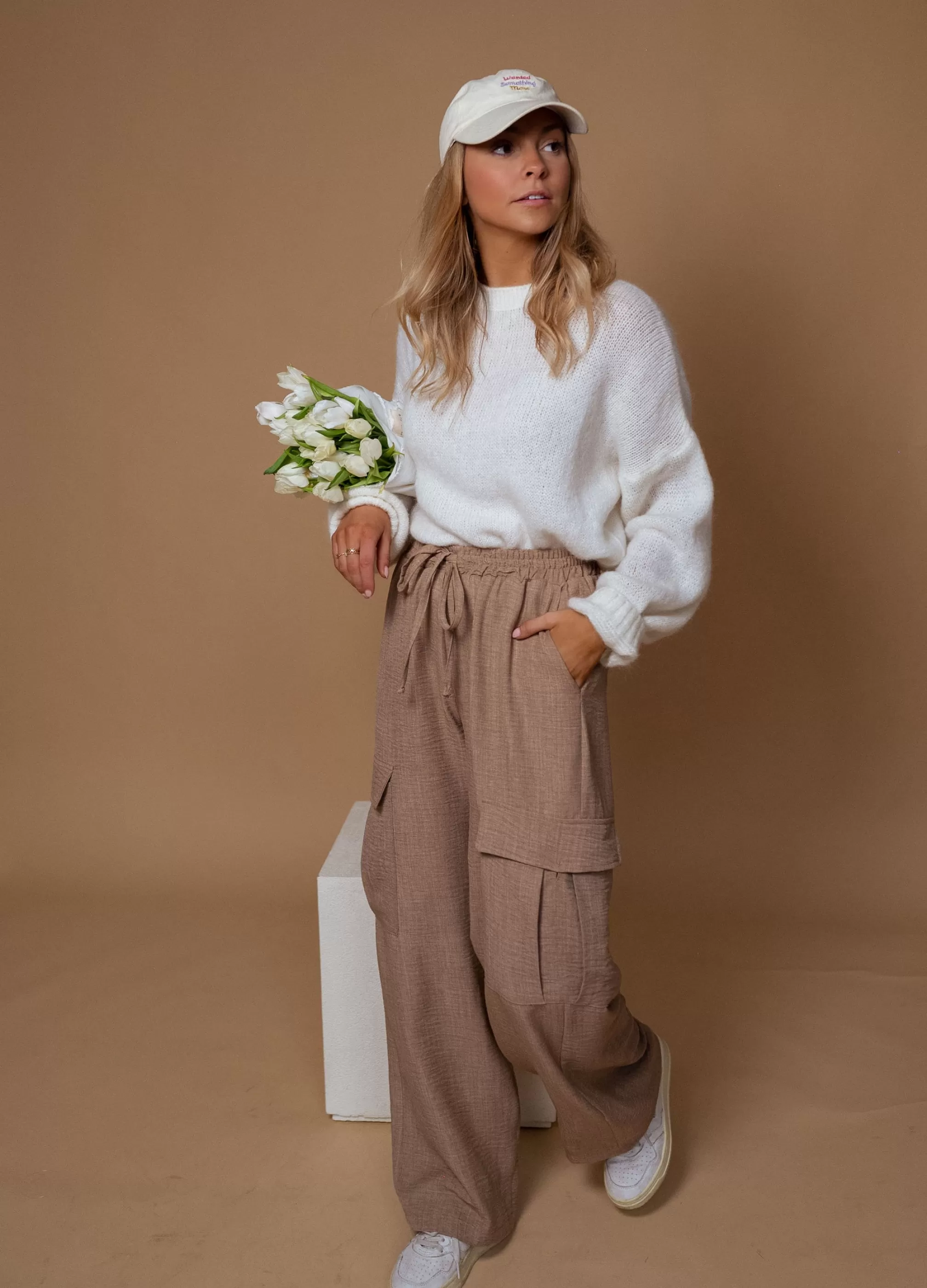 cargo_pants_chocolateancaloose_amp_comfortable_77944-3.webp Cargo Pants Chocolate | Anca | LOOSE & Comfortable-Easy Clothes Cheap