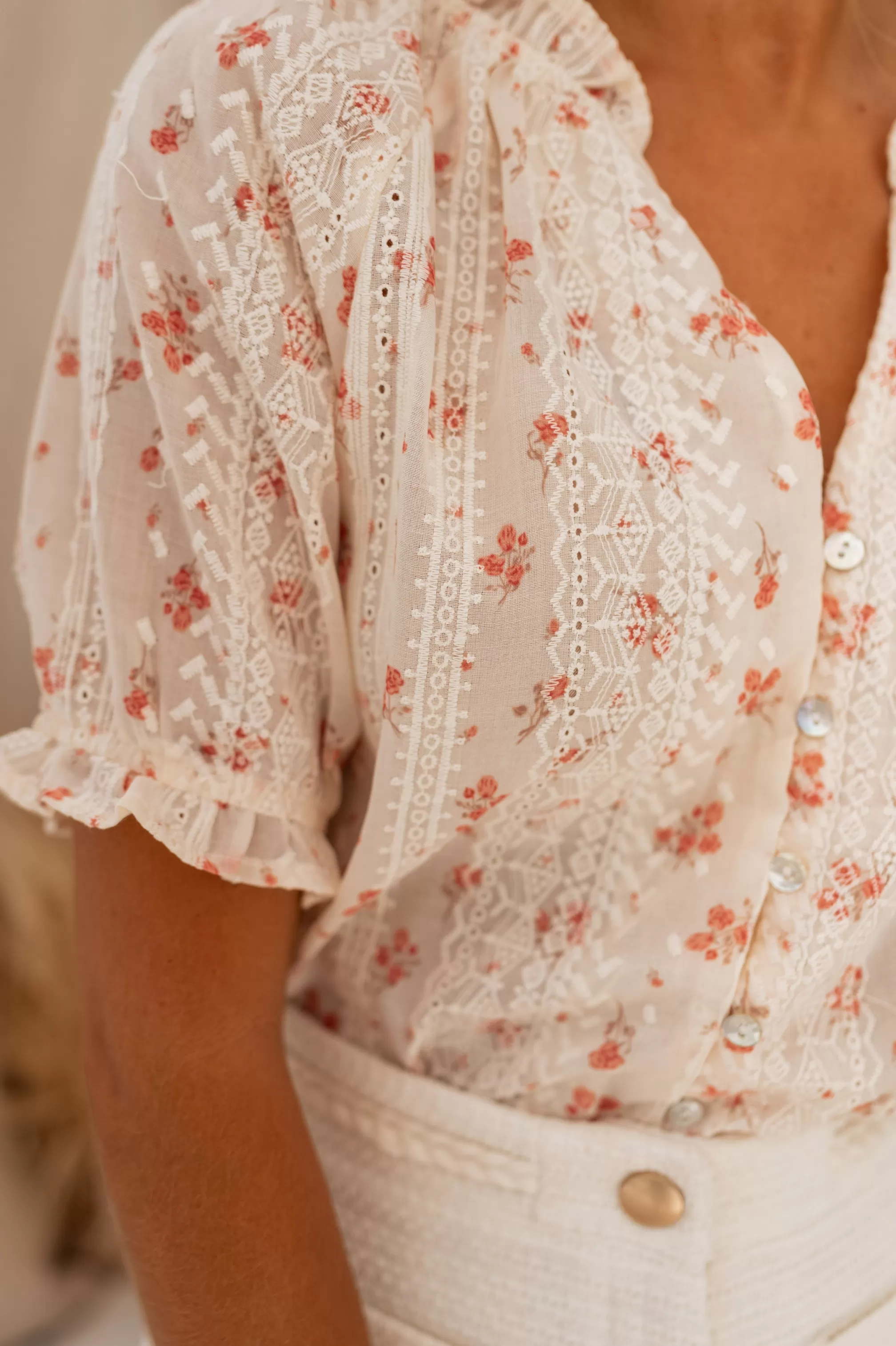 Crue Carine Blouse - -Easy Clothes Best