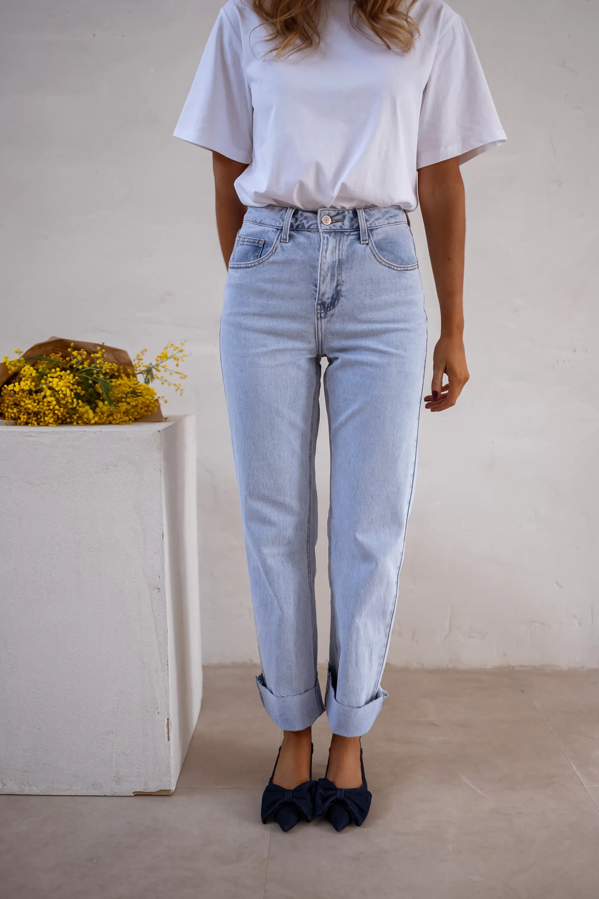 jeans_maddie__bleu_clair__taille_haute_80154-3.webp Jeans Maddie - -Easy Clothes Shop