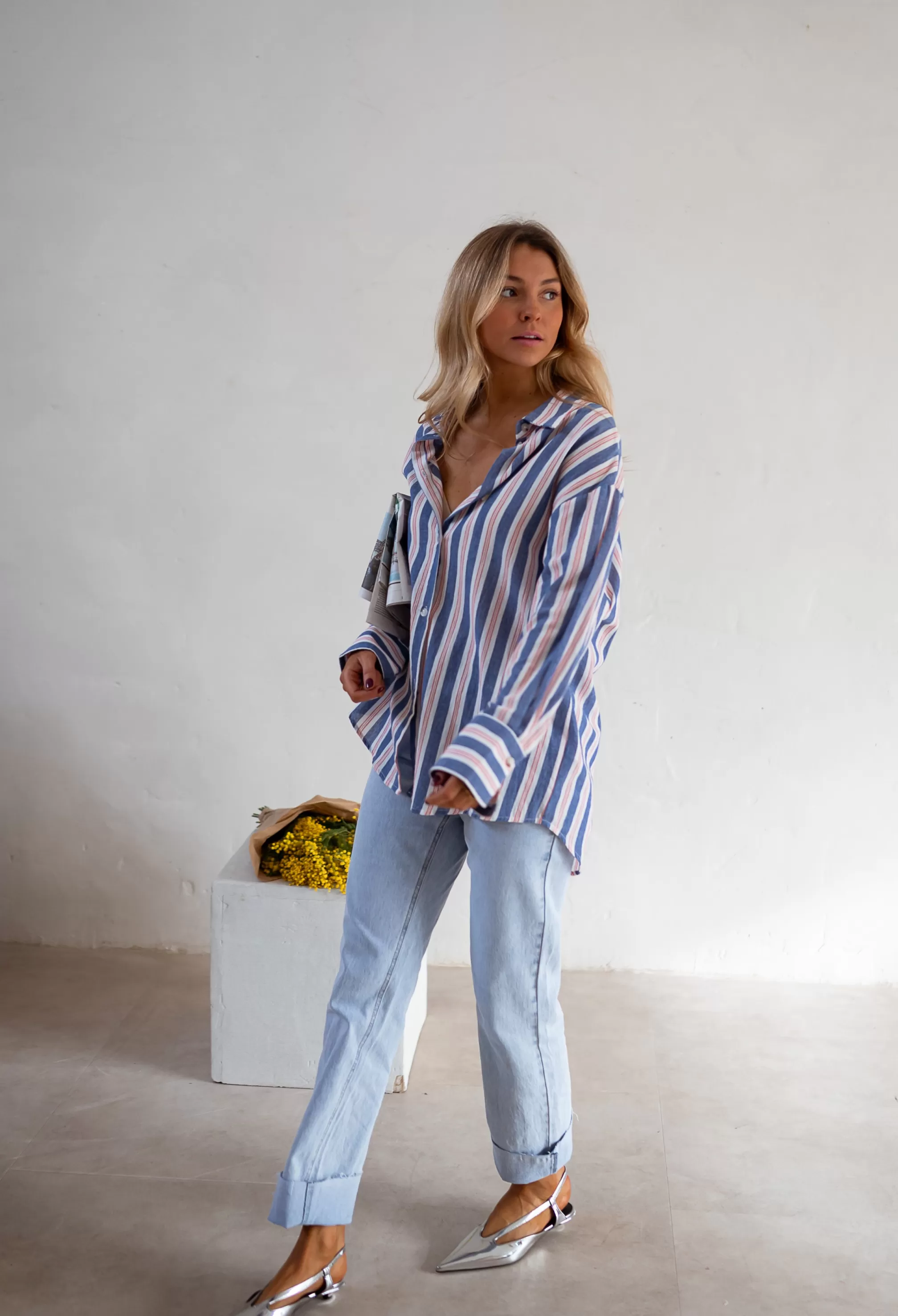 jeans_maddie__bleu_clair__taille_haute_80191-2.webp Jeans Maddie - -Easy Clothes Shop