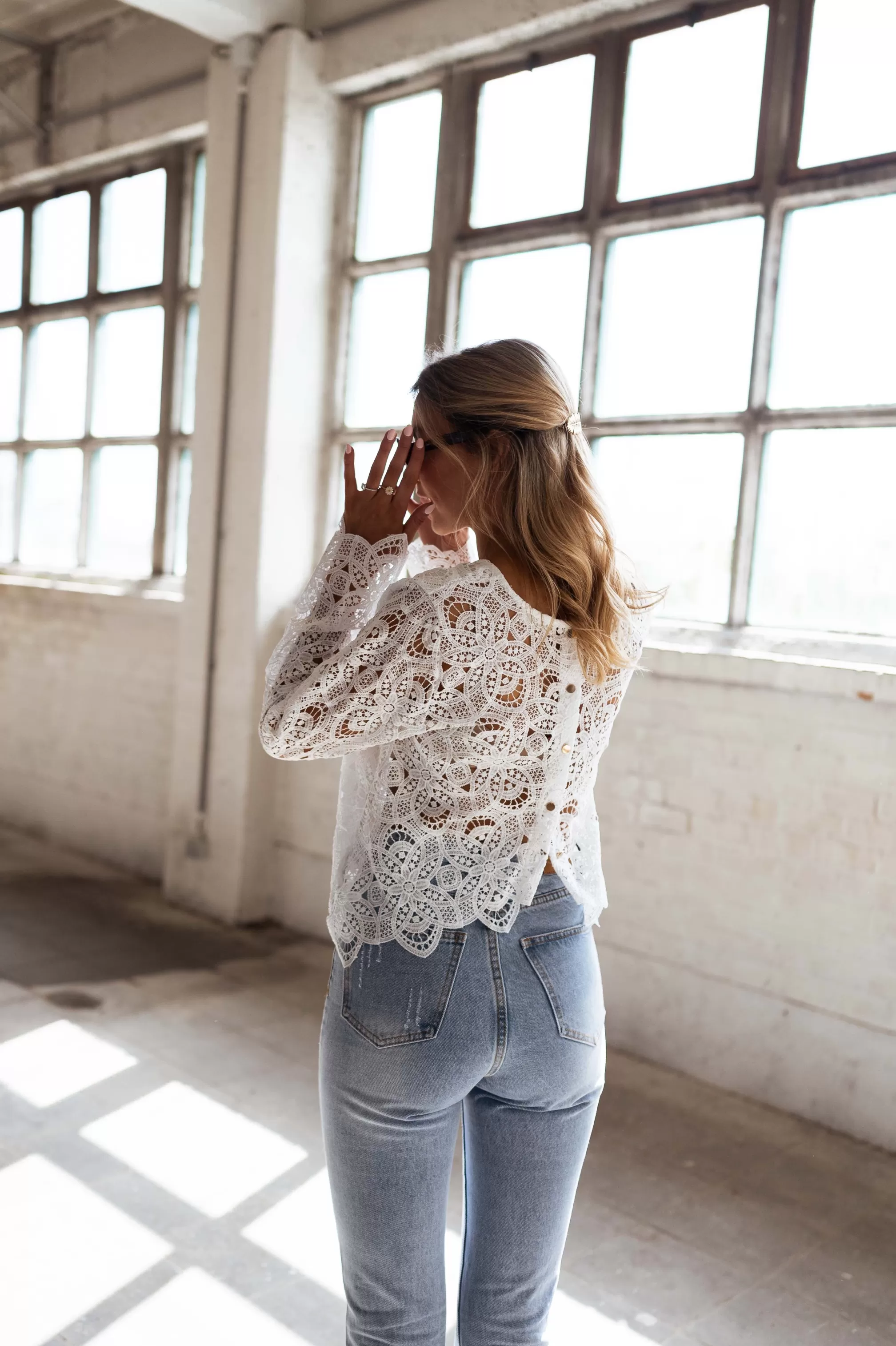 Manuela Blouse Ecru In Lace | Right Blouse Performed | Ready To-Porter Online | -Easy Clothes Hot