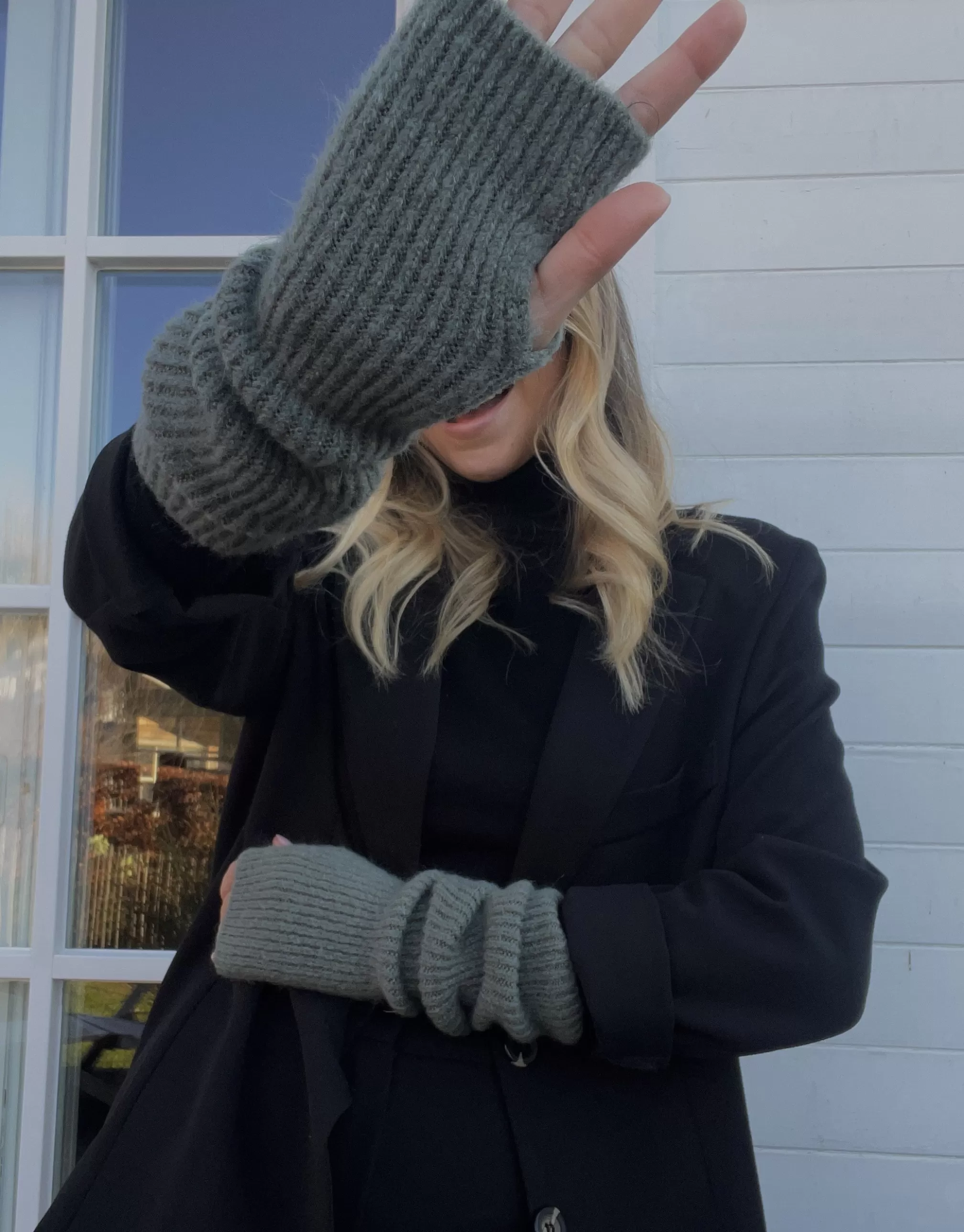 Mittens - -Easy Clothes Shop