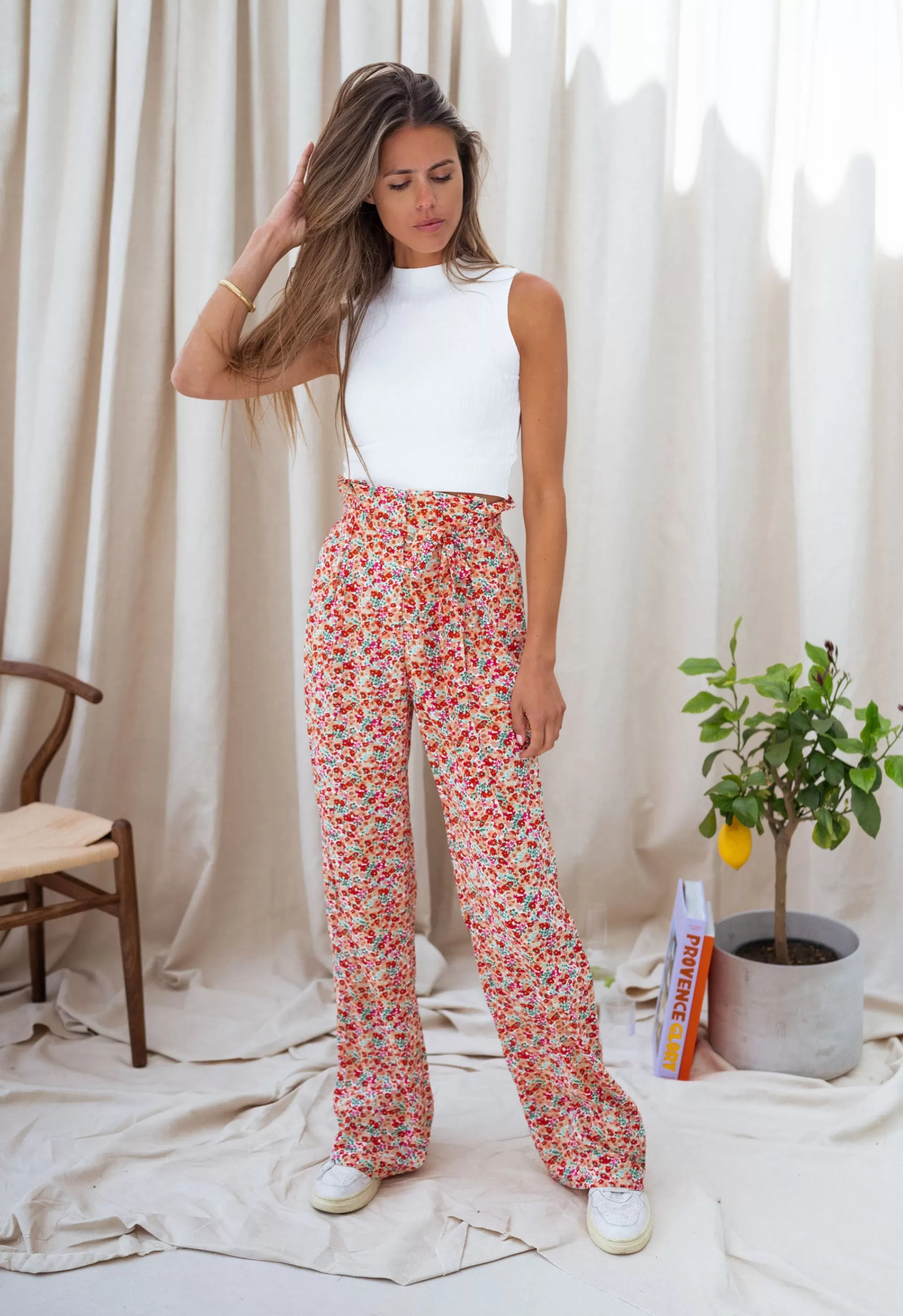 pants_benito__flowered_77448-2.webp Pants Benito - -Easy Clothes Flash Sale