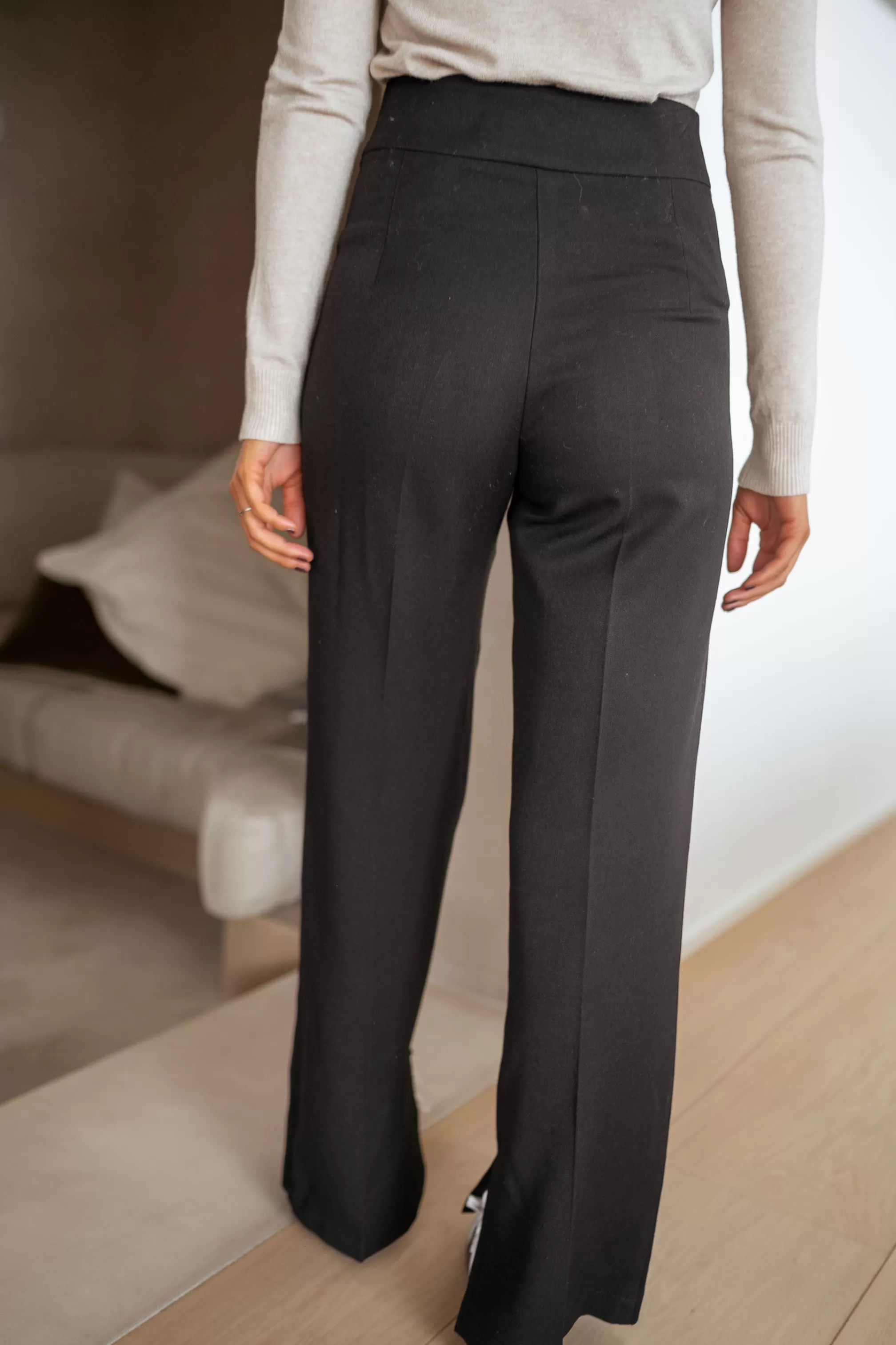 pants_sulli_creation__black_76434-2.webp Pants Sulli CREATION - -Easy Clothes New