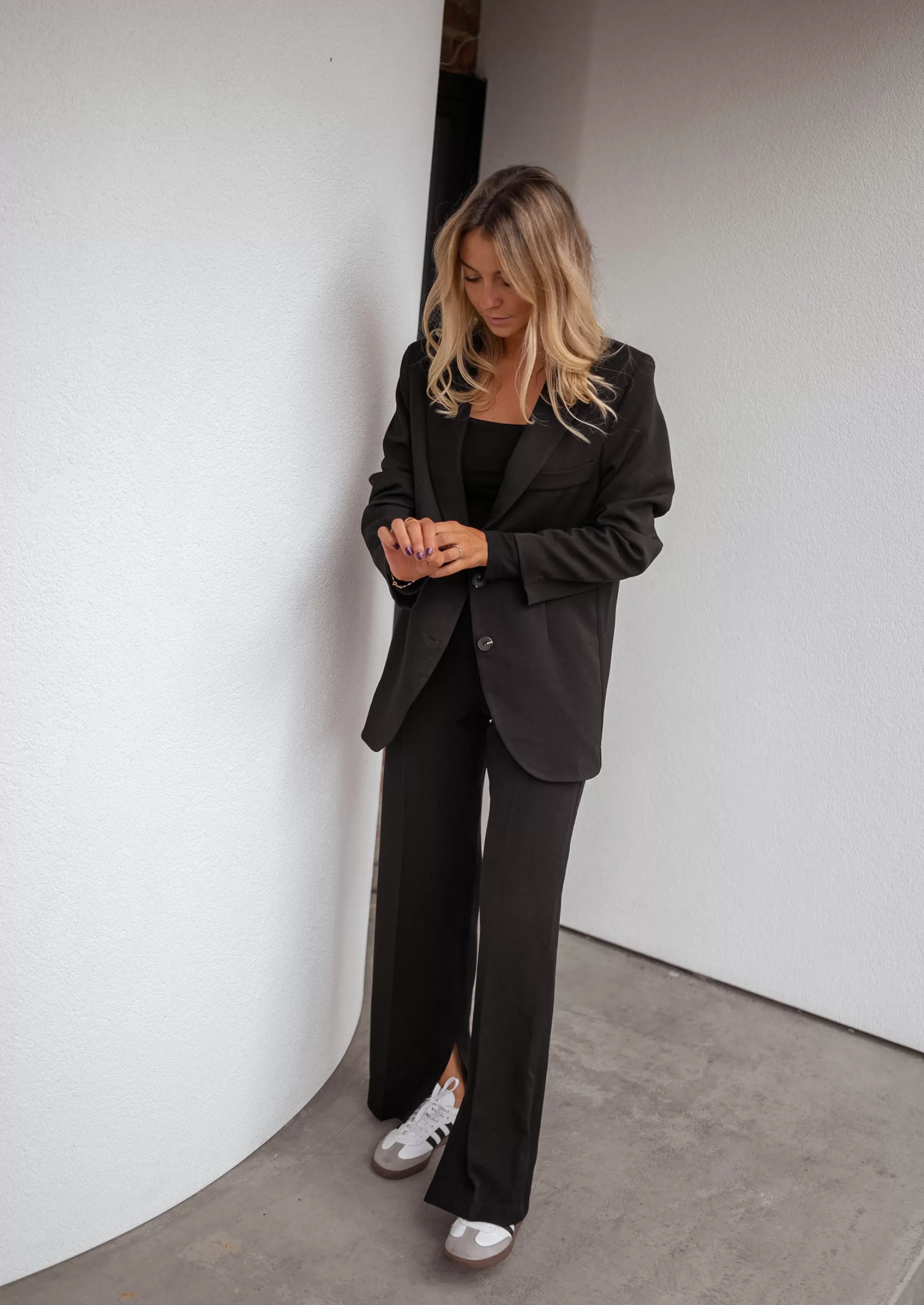 pants_sulli_creation__black_76437-2.webp Pants Sulli CREATION - -Easy Clothes New