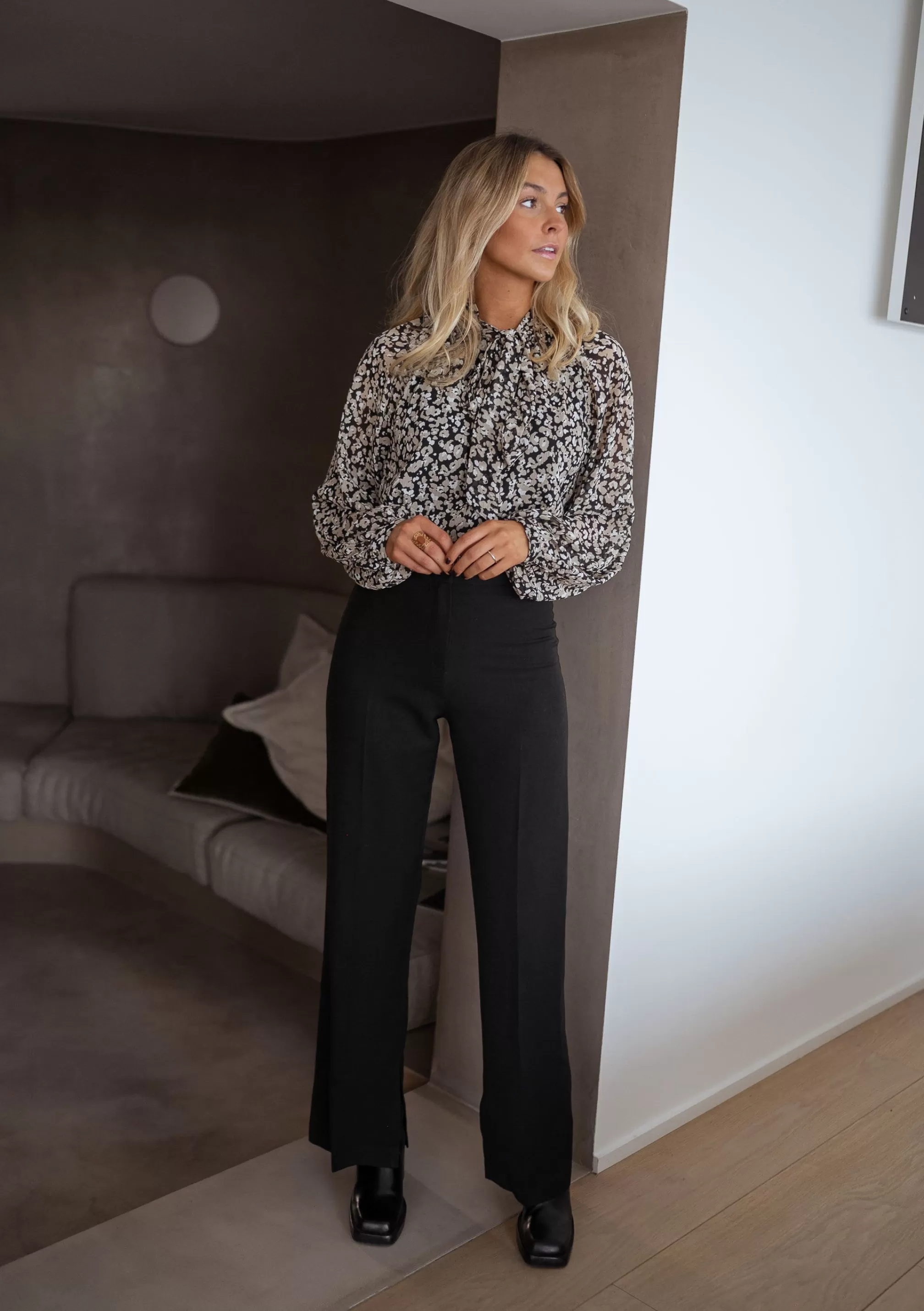 pants_sulli_creation__black_76452-3.webp Pants Sulli CREATION - -Easy Clothes New