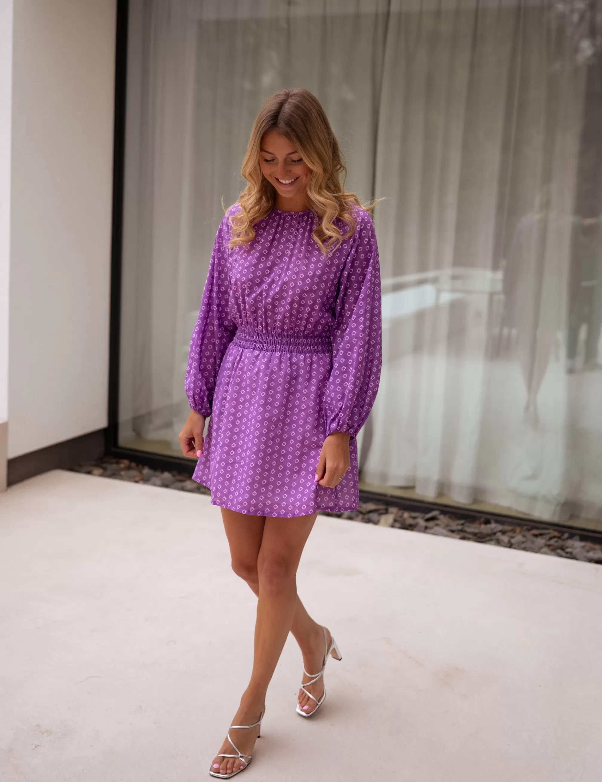 Robe Joly Mauve - CREATION | Robe Mauve Resserrée à La Taille | Prêt-à-porter En Ligne | -Easy Clothes Clearance