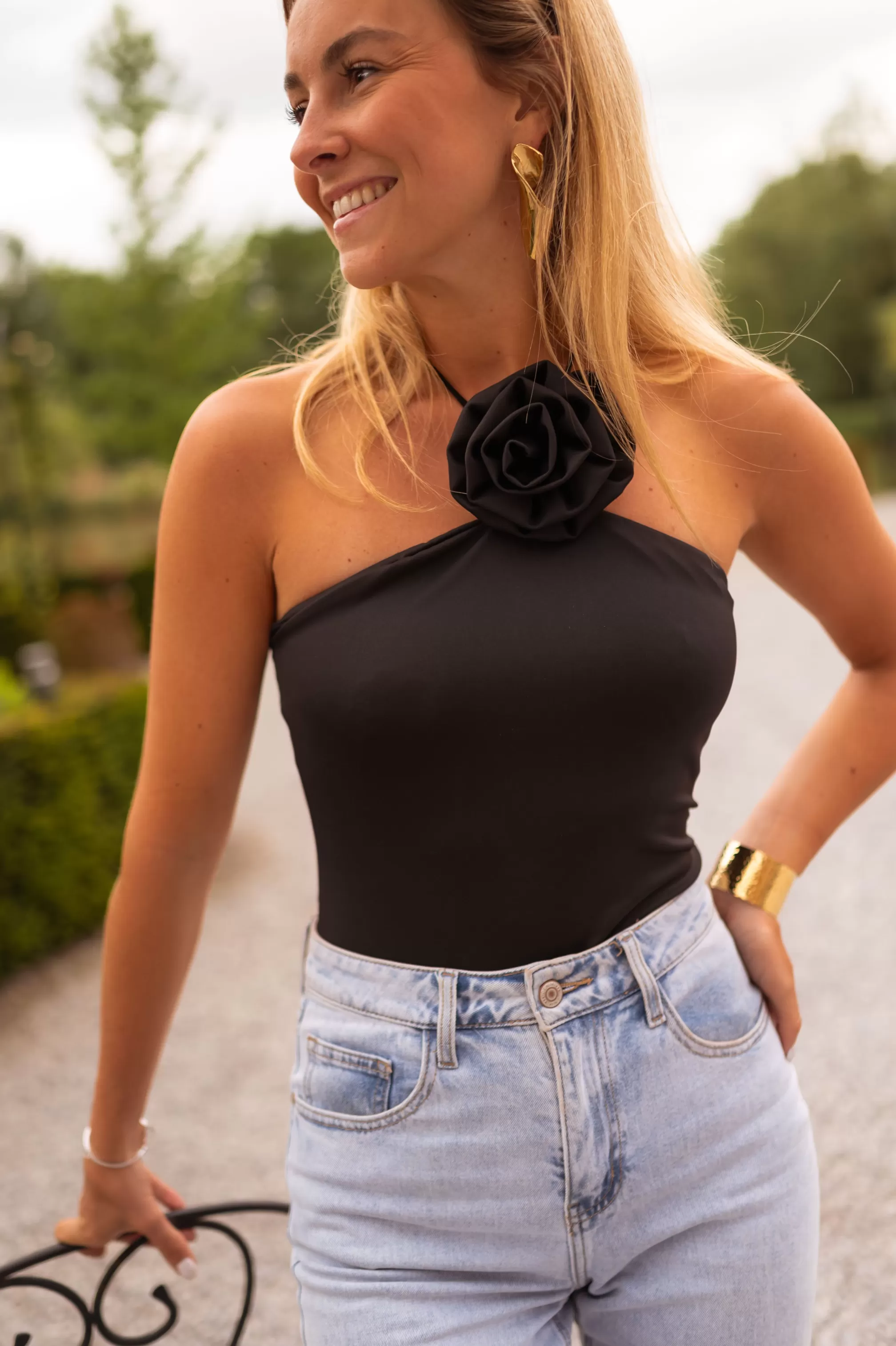 roza_body__black__elastic_107163-7.webp Roza Body - -Easy Clothes Clearance