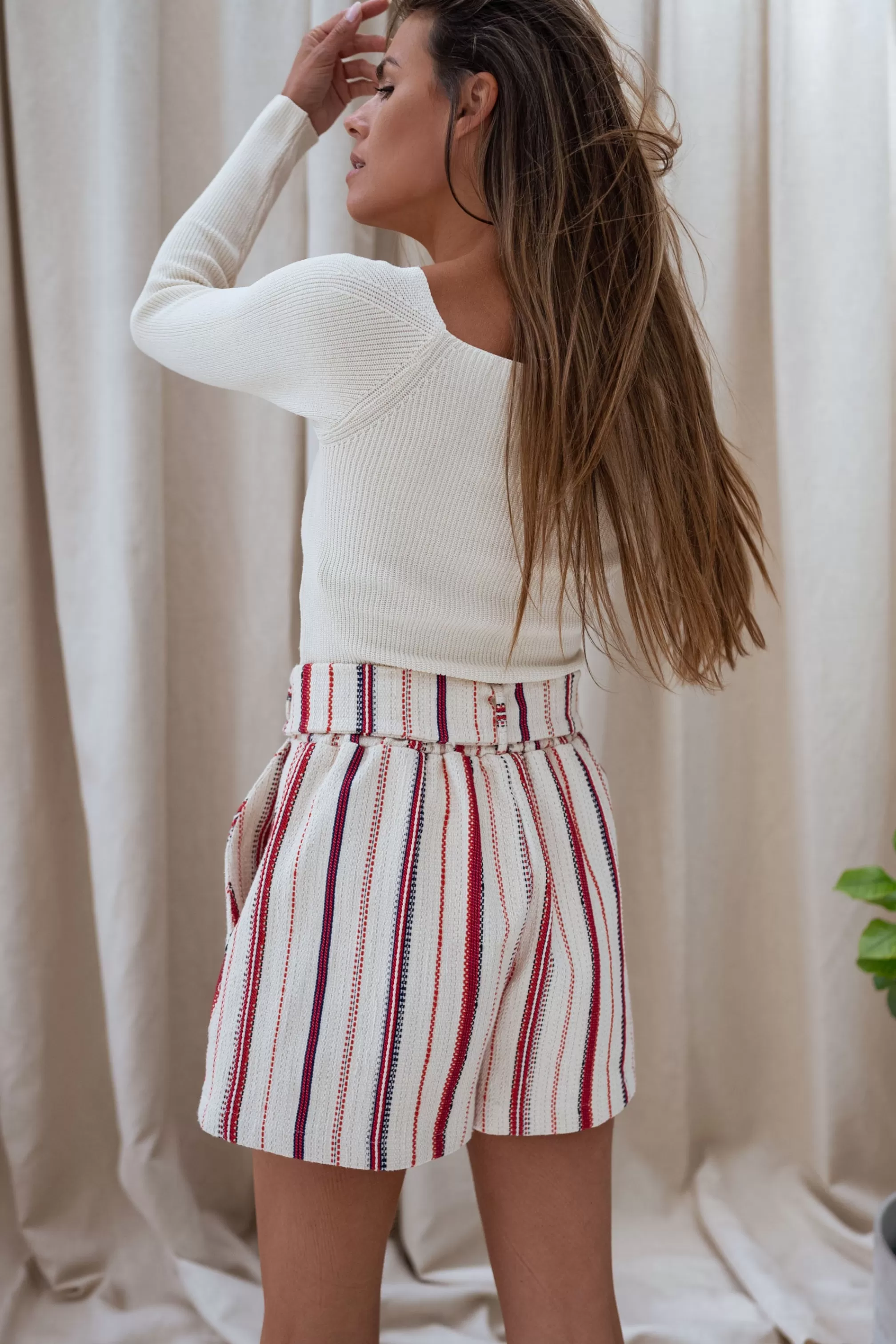 sixtine_shorts_creation__striped_76004-2.webp Sixtine Shorts CREATION - -Easy Clothes Store